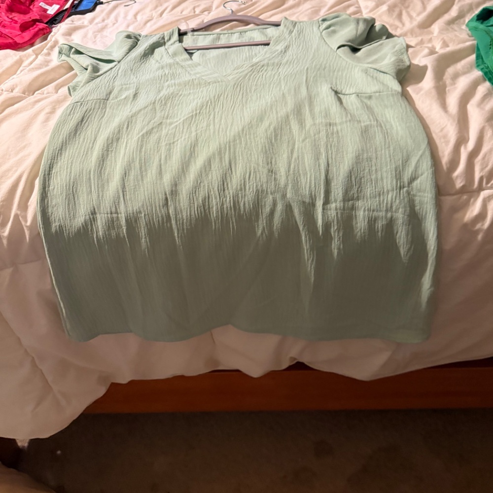 Blouse - Picture 2 of 2